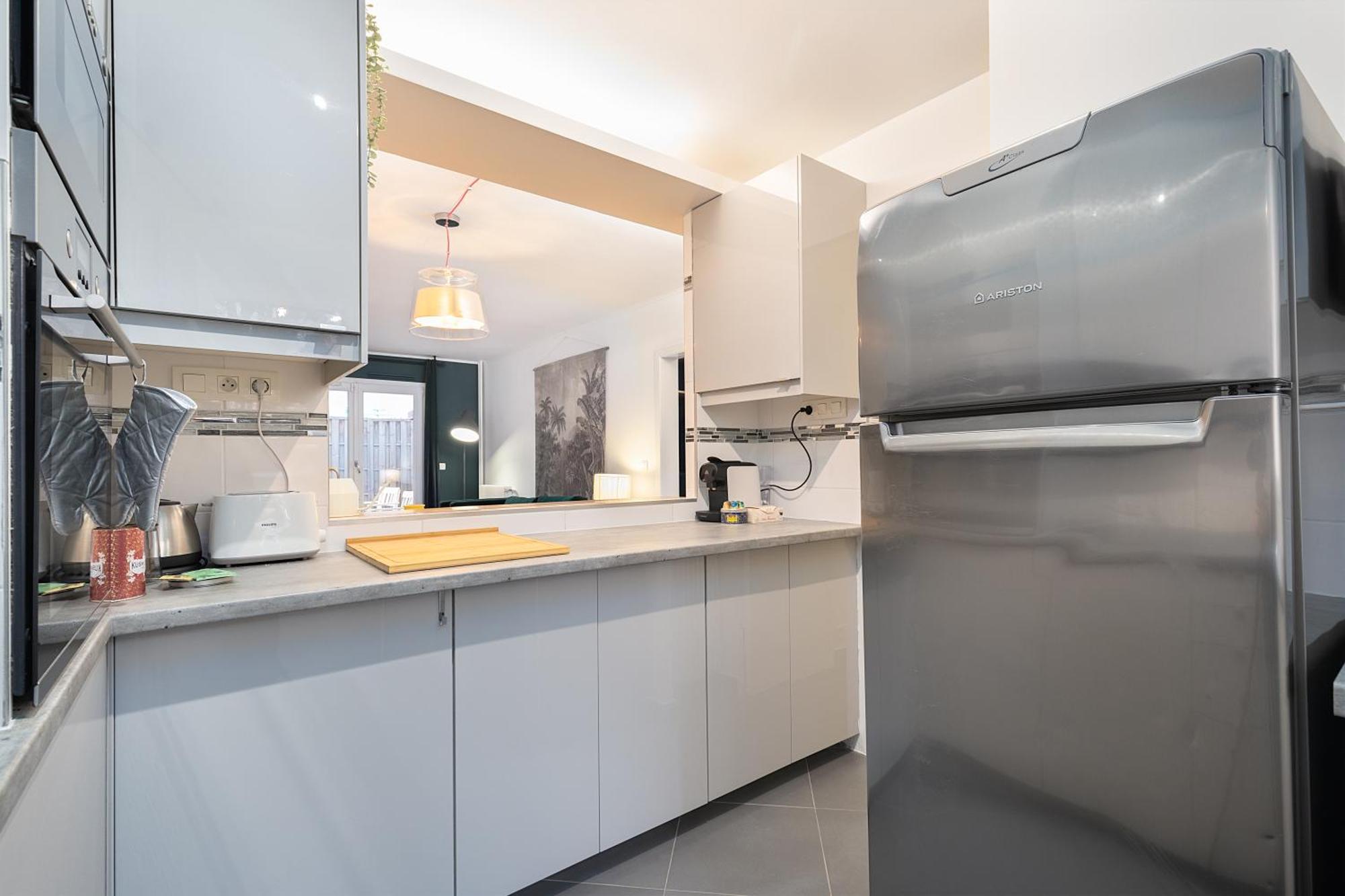 Cosy'N Paris - Parking Secure - Metro 14 - Wifi - Terrace - Premium Bedding Apartment ฌ็องตีญี ภายนอก รูปภาพ