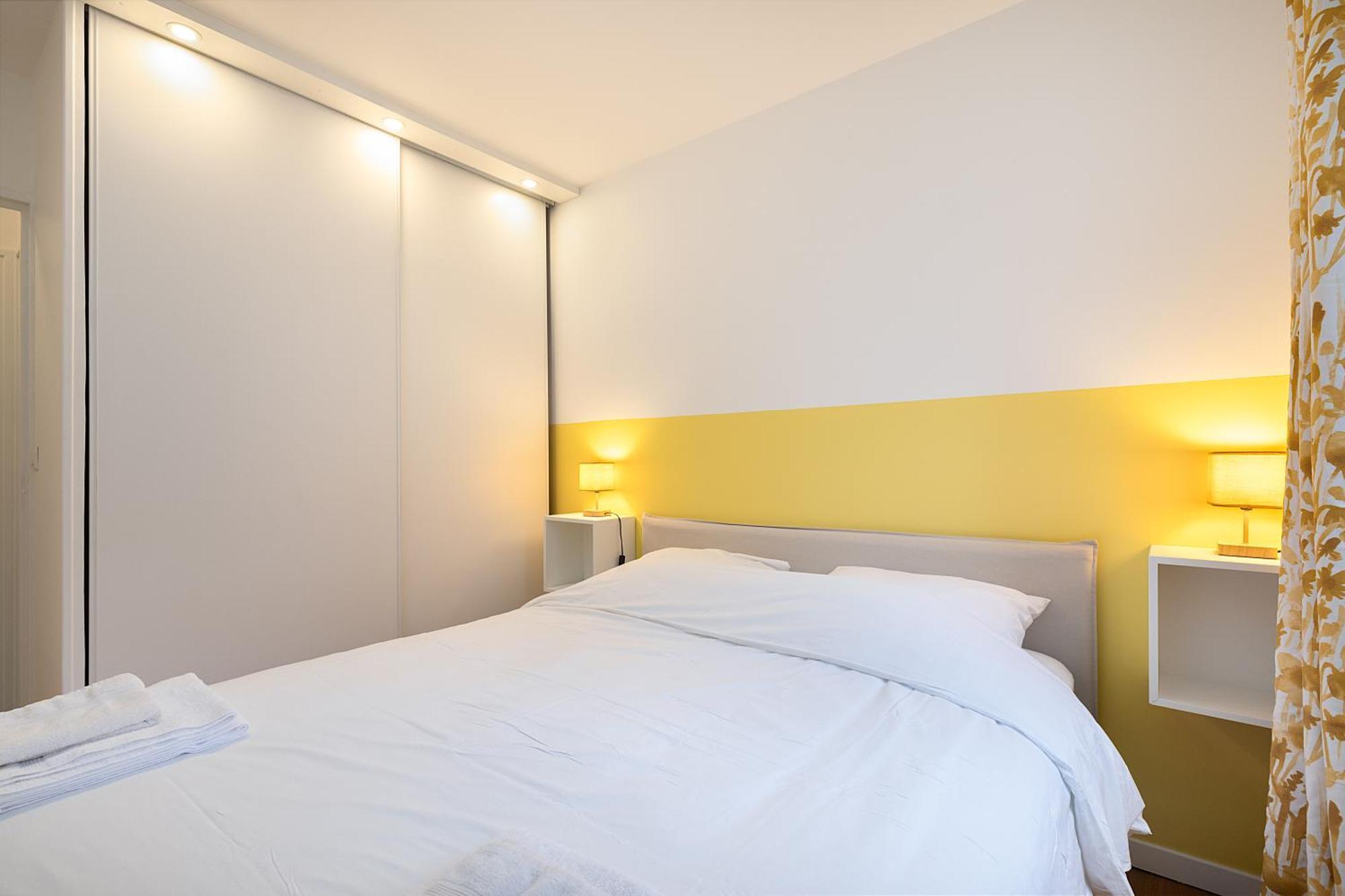 Cosy'N Paris - Parking Secure - Metro 14 - Wifi - Terrace - Premium Bedding Apartment ฌ็องตีญี ภายนอก รูปภาพ