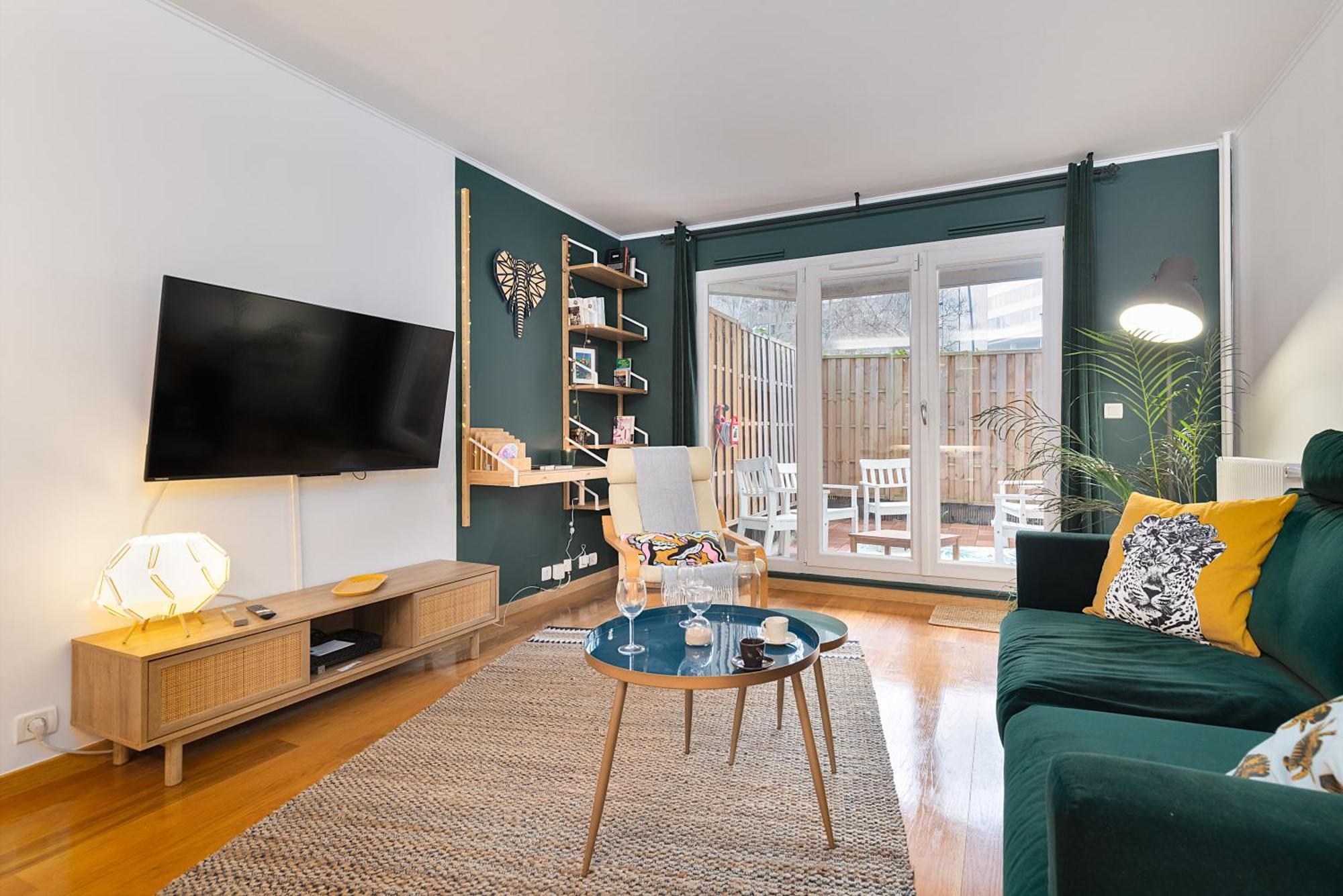 Cosy'N Paris - Parking Secure - Metro 14 - Wifi - Terrace - Premium Bedding Apartment ฌ็องตีญี ภายนอก รูปภาพ